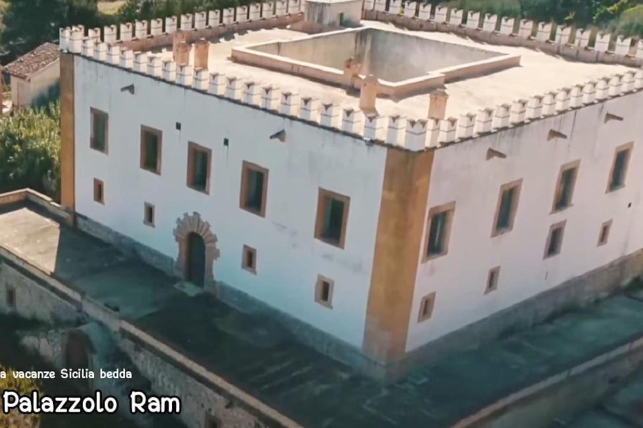 Casa Vacanze Sicilia Bedda Partinico Exterior foto
